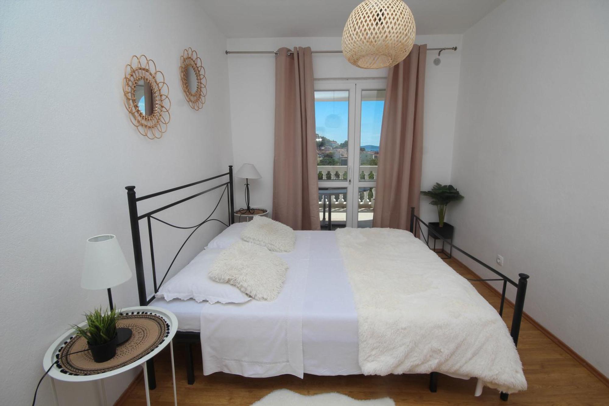 Lola'S Apartments Tribalj Zimmer foto